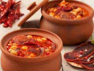 Pastırmalı Kuru Fasulye Tarifi